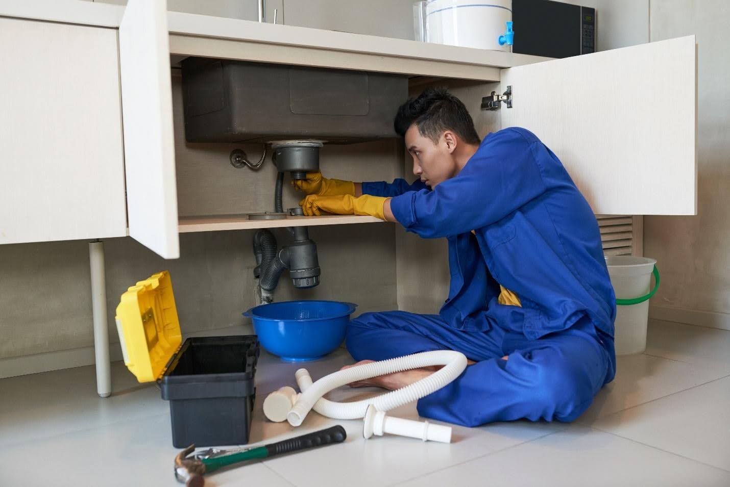 5 Key Plumbing Services to Ensure Your Home and Business Operate Seamlessly